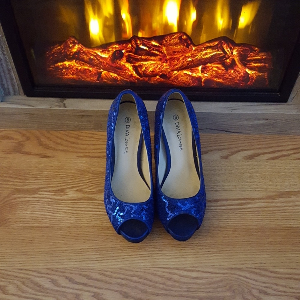 Peep Toe Blue Sequin Shoes